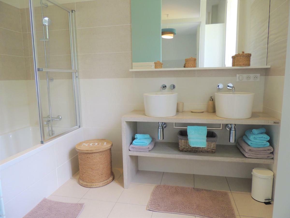 Domaine Du Plessis Grimaud Bed and Breakfast Saint-Viaud Eksteriør billede